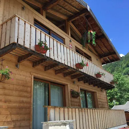 Marmotte M1 Penthouse For 8
